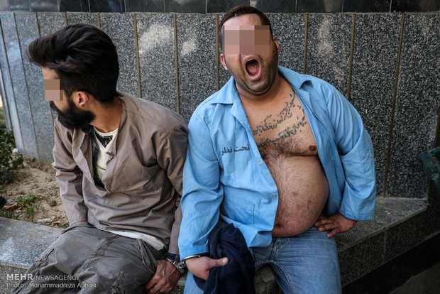 کشف بیش از دو تن انواع مواد مخدر توسط  پلیس مبارزه با مواد مخدر تهران