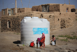 توزیع ۱۲۷۰ مخزن آب در ۵۰۲ روستای استان سیستان و بلوچستان