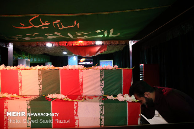 شهید محمد عمویی پس از ۳۶ سال در آغوش مادر