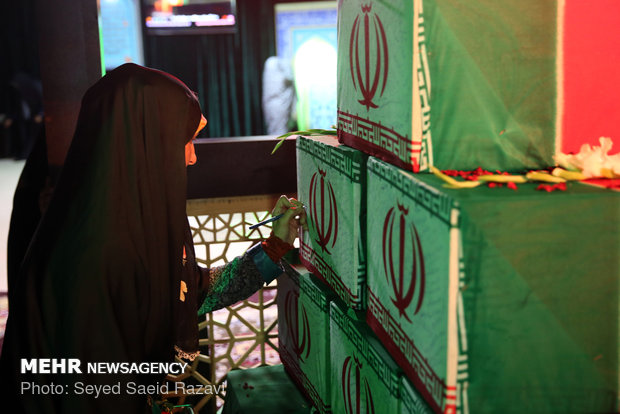 شهید محمد عمویی پس از ۳۶ سال در آغوش مادر