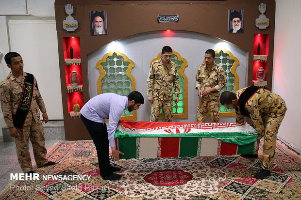 شهید محمد عمویی پس از ۳۶ سال در آغوش مادر