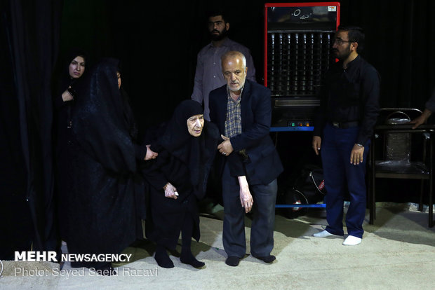 شهید محمد عمویی پس از ۳۶ سال در آغوش مادر