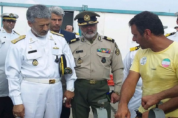 دریادار سیاری از پایگاه یکم رزمی هوانیروز کرمانشاه بازدید کرد