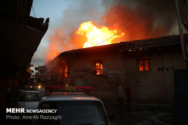 Oldest mosque in Mazandaran catches fire