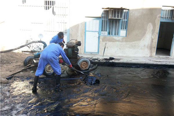 نشت مواد شیمیایی در شهر صنعتی البرز قزوین ناشی از بی احتیاطی بود