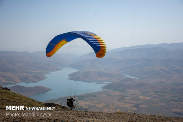 International paragliding tournament in Urmia