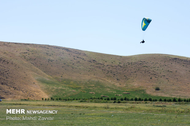 International paragliding tournament in Urmia