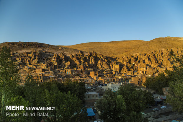 Kandovan, a terrific rocky village