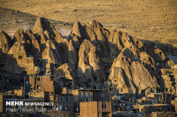 Kandovan, a terrific rocky village