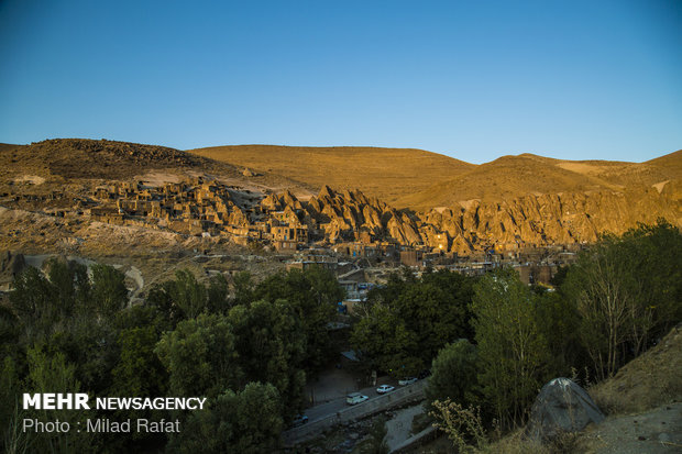 Kandovan, a terrific rocky village