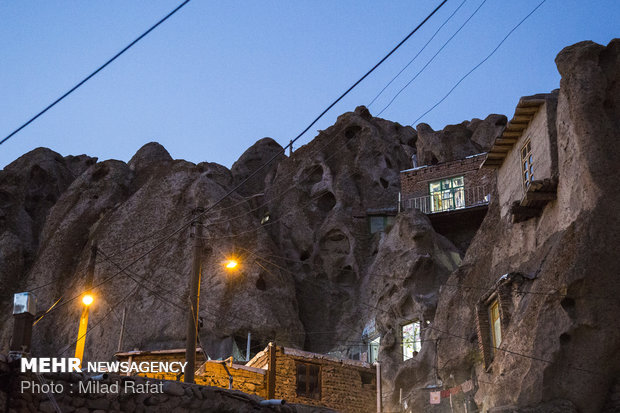 Kandovan, a terrific rocky village