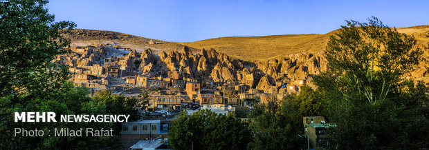 Kandovan, a terrific rocky village