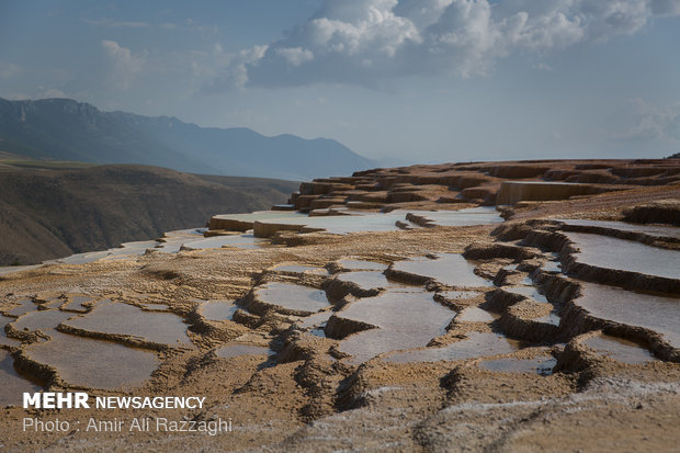 Badab Soort spring blanketed by drought 