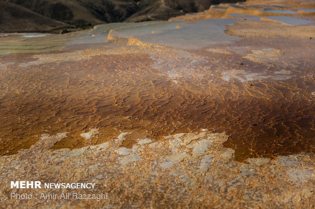 Badab Soort spring blanketed by drought 