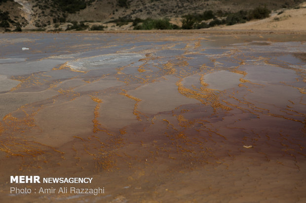 Badab Soort spring blanketed by drought 