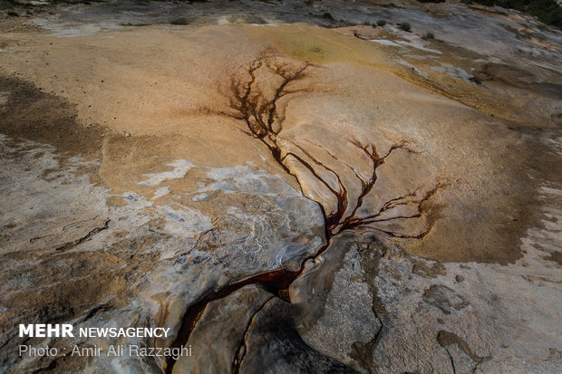 Badab Soort spring blanketed by drought 