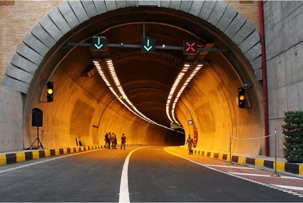۱۱.۵ کیلومتر تونل در جاده های استان ایلام وجود دارد