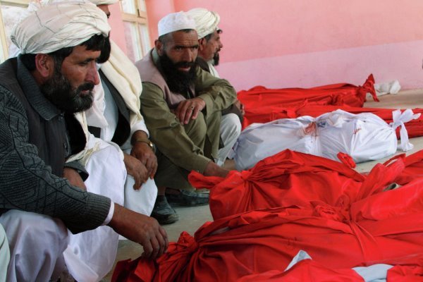 افغانستان میں طالبان کے حملے،12 افراد جاں بحق افغانستان میں طالبان کے حملے،12 افراد جاں بحق