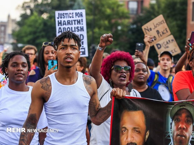 تظاهرات در آمریکا علیه خشونت پلیس‎
