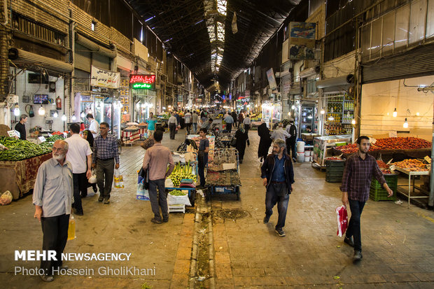 Historic bazaar of Qazvin still full of life