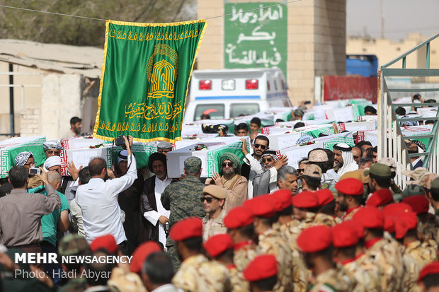 ورود پیکر 75 شهید دفاع مقدس از مرز شلمچه