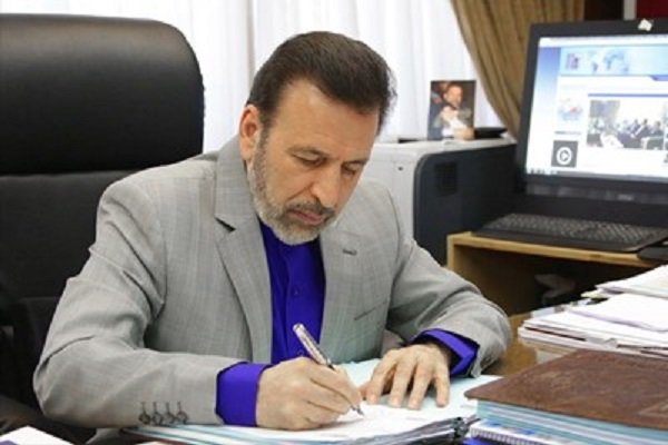 واعظی درگذشت پدر رئیس کمیسیون فرهنگی شورای شهر تهران را تسلیت گفت