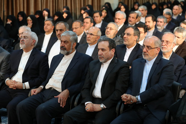 Leader addresses the annual gathering of Iranian diplomats