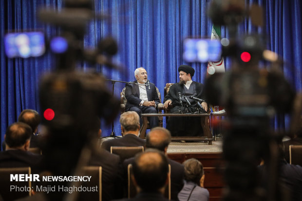 FM staff, Iran ambs. renews allegiance to ideals of Imam Khomeini