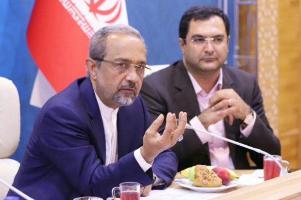 دولت و بخش خصوصی در یک کشتی نشستهاند دولت و بخش خصوصی در یک کشتی نشستهاند