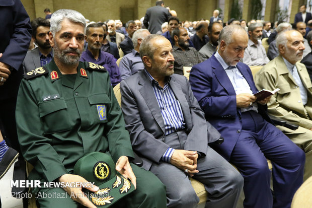 مراسم ترحیم پدر حقانیان