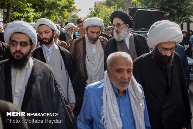 مراسم تشییع پیکر آیت الله مرتضی تهرانی