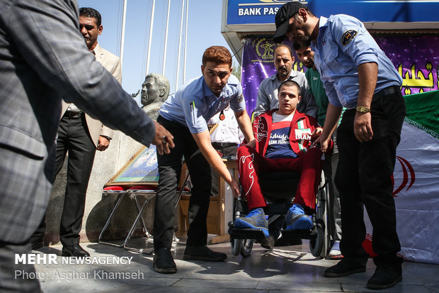 Iranian young wrestlers honored in Tehran