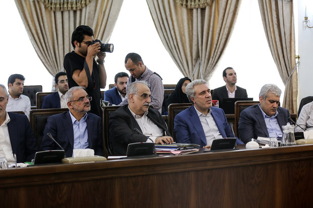 جلسه ستاد فرماندهی اقتصاد مقاومتی با حضور معاون اول رئیس جمهور