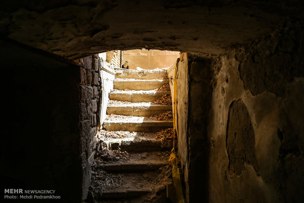 Historical hotel in Ahvaz in a bad condition