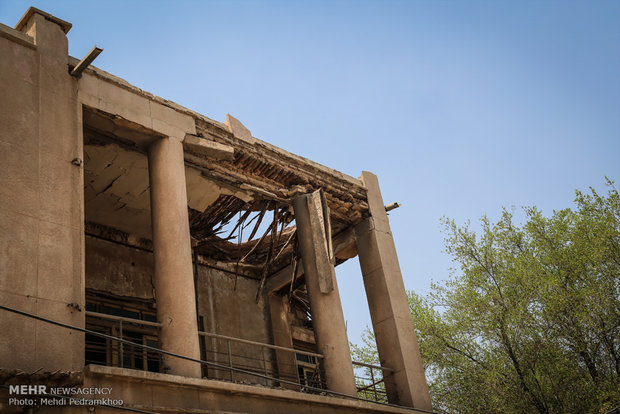 Historical hotel in Ahvaz in a bad condition