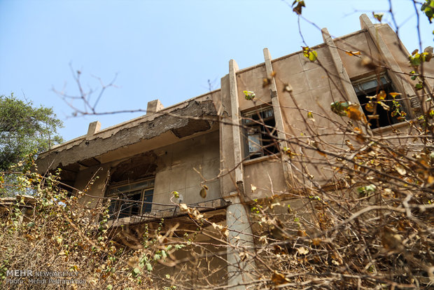 Historical hotel in Ahvaz in a bad condition