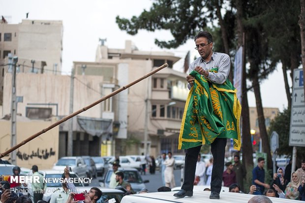 جشن زیر سایه خورشید در بوستان چغاسبز ایلام برگزار شد