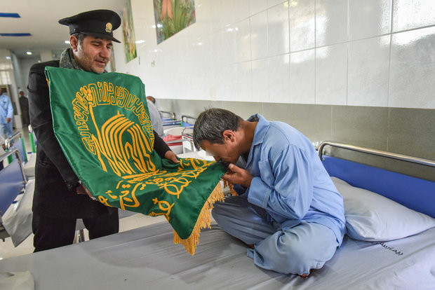 کاروان زیر سایه خورشید در شیراز