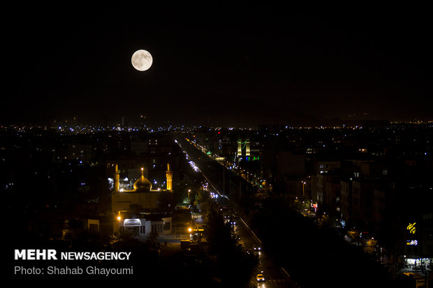 ماه گرفتگی ۵ مرداد ۱۳۹۷ (۲۷ جولای ۲۰۱۸) یکی از خاص‌ترین رویدادهای نجومی سال‌های اخیر بوده است - شهاب قیومی
