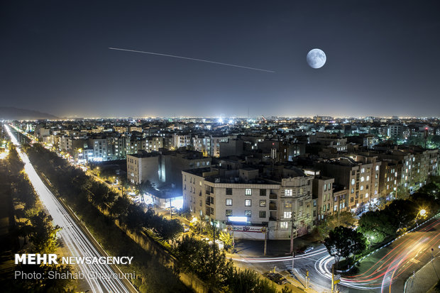 ماه گرفتگی ۵ مرداد ۱۳۹۷ (۲۷ جولای ۲۰۱۸) یکی از خاص‌ترین رویدادهای نجومی سال‌های اخیر بوده است - شهاب قیومی