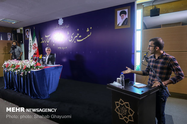 اولین نشست خبری شهردار تهران