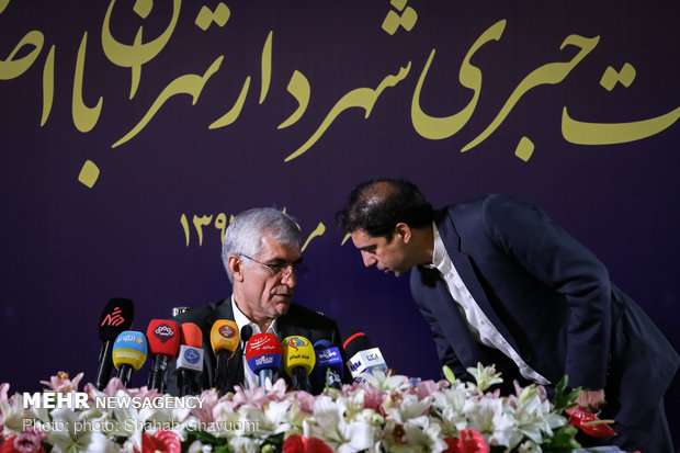 اولین نشست خبری شهردار تهران