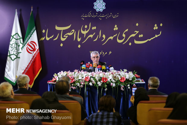 اولین نشست خبری شهردار تهران