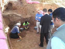 Iranian, Danish archaeologists probing Neolithic settlement in Ganj Dareh