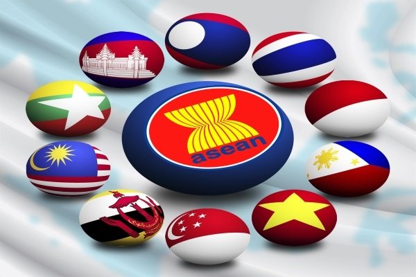 ASEAN ülkeleri Zirvesi Singapur’da başladı