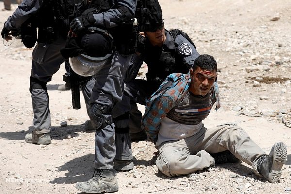 ۵۲۰ فلسطینی در ماه گذشته میلادی به دست صهیونیستها بازداشت شده اند