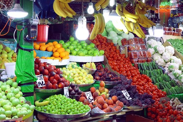 کورس قیمتی میوه‌های تابستانه در بازار کرمانشاه