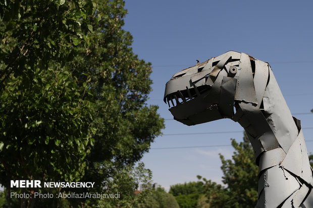 Tehran hosts sculpture made from recycled materials