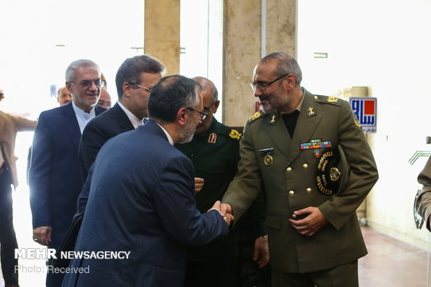 FM Zarif at Ministry of Defense