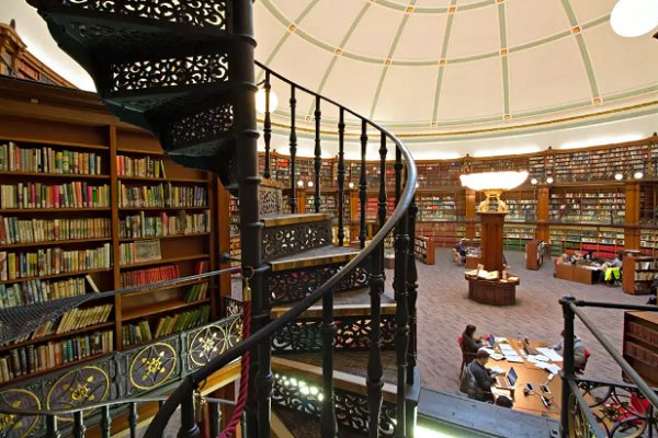 محبوب‌ترین‌های کتابخانه‌های بریتانیا/ کتابی که بیشتر امانت رفت